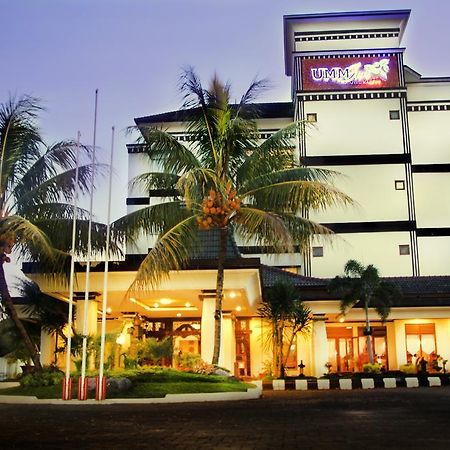 Rayz Hotel Malang Zewnętrze zdjęcie