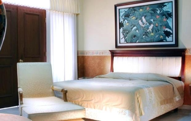 Rayz Hotel Malang Pokój zdjęcie