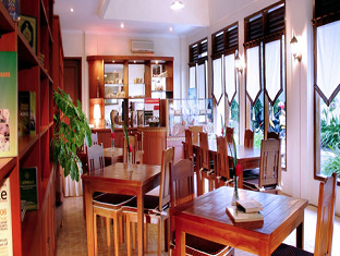Rayz Hotel Malang Zewnętrze zdjęcie